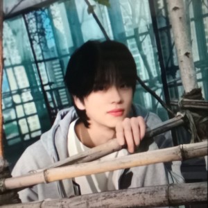 Lunaire的钢琴谱