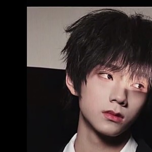 Aine.的钢琴谱