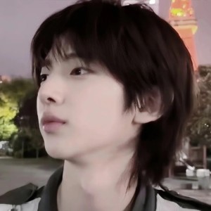 zjmya。的钢琴谱