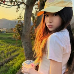 TA777~的钢琴谱