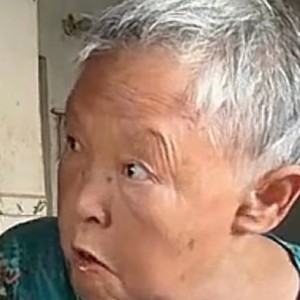 拿辣条戳你痔疮的钢琴谱
