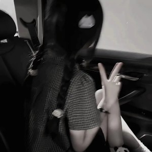 兔耳垂涙.的钢琴谱
