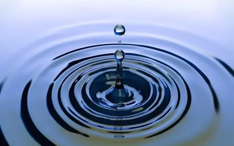 水滴(古筝版)-钢琴谱