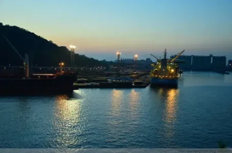 离别的仁川港-钢琴谱
