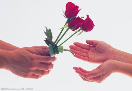 玫瑰恋情(葫芦丝)-钢琴谱