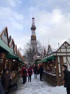 恋の町札幌-钢琴谱