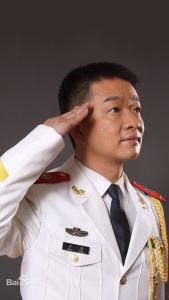 军中绿花-钢琴谱