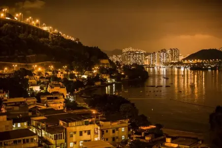 深夜港湾-钢琴谱