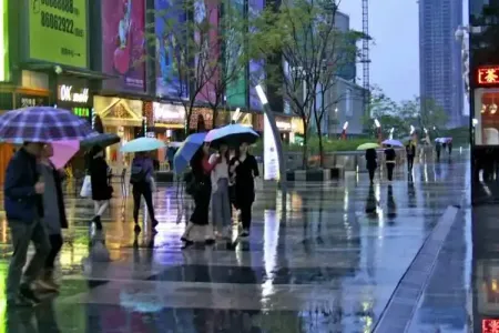 雨中的明洞街-钢琴谱