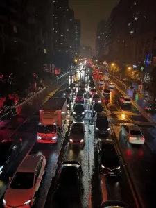 下雨的湖南线-钢琴谱