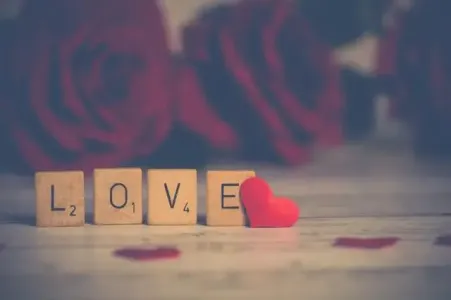 爱情是一种病-钢琴谱