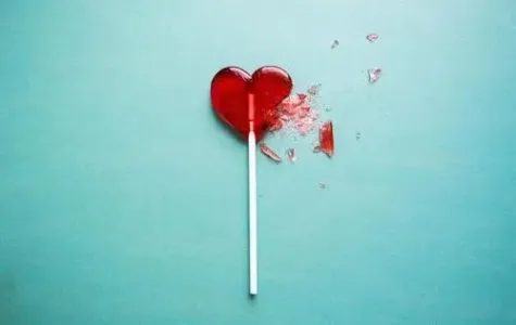 爱你是我犯的错-钢琴谱