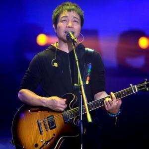 许巍故事吉他谱简单版