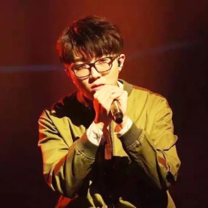 一前一后吉他谱