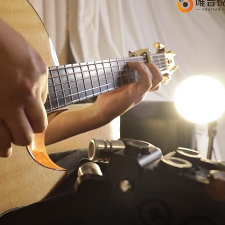 彩虹吉他谱中的db怎么按