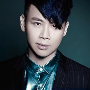 两个人的寂寞在街头吉他谱