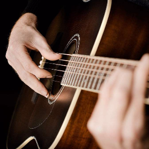 倒霉死勒撒野吉他谱