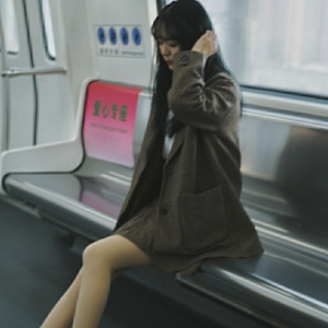 Waiting In the Subway钢琴谱
