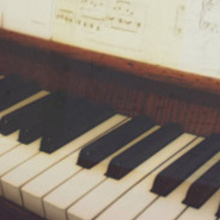 蝴蝶 (默克尔)钢琴简谱 数字双手