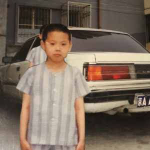 刘森悲哀藏在现实中吉他谱