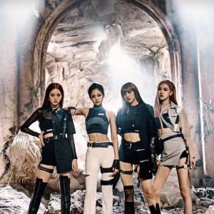 粉墨Black Pink