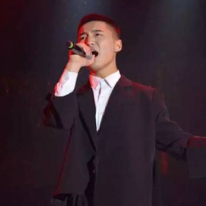 山海 吉他谱隔壁老樊