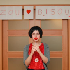 Zou Bisou Bisou法语甜歌（吻吻吻）可弹可唱