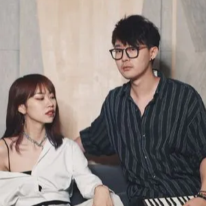 约会在星期天晚上钢琴简谱 数字双手