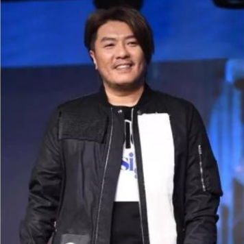 他一定很爱你