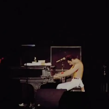 【Queen】DNA动了！波西米亚狂想曲 钢琴演奏 | 超高音质-钢琴谱