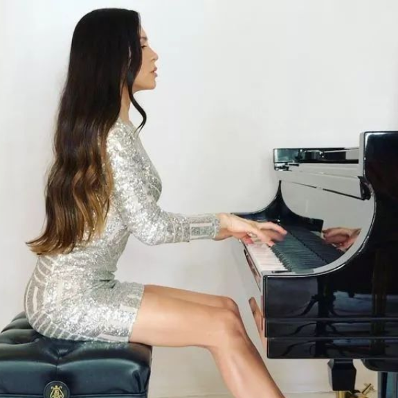 新路径钢琴基础教程  致野玫瑰 原版钢琴谱