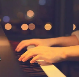 钢琴演奏 | 夜色钢琴曲《瞬间的永恒》 — 赵海洋-钢琴谱
