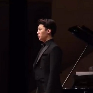 마중（迎接）F调 韩国艺术歌曲-钢琴谱