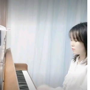 远方的赛里木湖钢琴曲钢琴简谱 数字双手 聂李璐