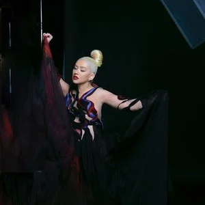 Beautiful - Christina Aguilera (克里斯蒂娜·阿奎莱拉)-钢琴谱