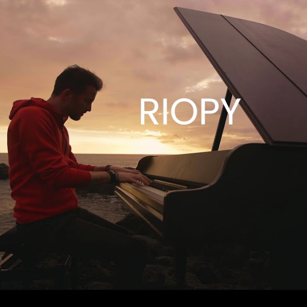 【RIOPY】On a Cloud-钢琴谱