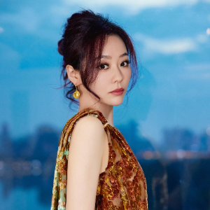 潮光 张靓颖 C调精编简易版（《逆水寒》五周年推广曲）-钢琴谱