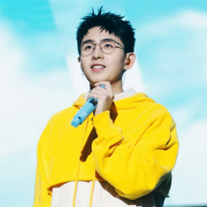 今天也想见到你 C调独奏谱 简易完整版带歌词 焦迈奇-钢琴谱