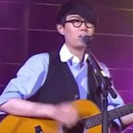 回留 简易版 方大同-钢琴谱