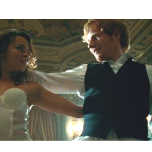 【艾德·希兰Ed Sheeran】《自言自语Thinking Out Loud》钢琴还原独奏版~星之钢琴~-钢琴谱