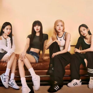 How You Like That （四手联弹）C调 -BLACKPINK-钢琴谱