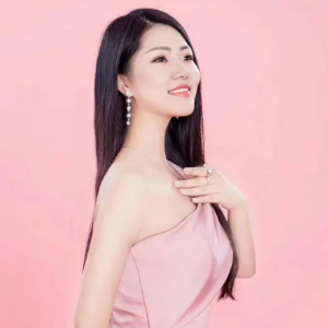 我把故乡比苏杭钢琴谱