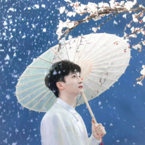 《云裳羽衣曲》唯美简易F调钢琴独奏谱-钢琴谱