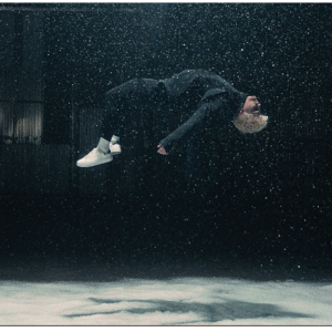 【亚历克斯·沃伦】带歌词《Chasing Shadows》钢琴独奏版~星之钢琴~-钢琴谱