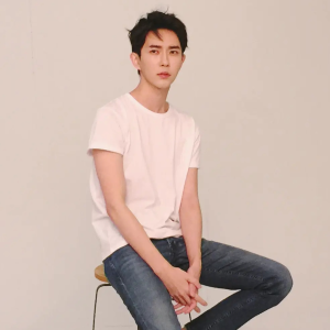 《拜你所伤》——于朦胧（钢琴改编：Sensible.Yu)-钢琴谱