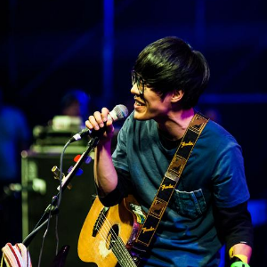 几分之几钢琴简谱 数字双手 卢广仲