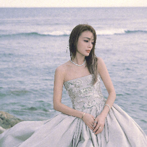 《痛爱》-容祖儿-钢琴伴奏谱-钢琴谱