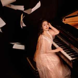 逛北京（弹唱）-钢琴谱