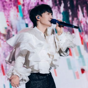 借过一下钢琴简谱 数字双手