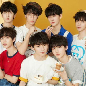 爆米花钢琴简谱 数字双手